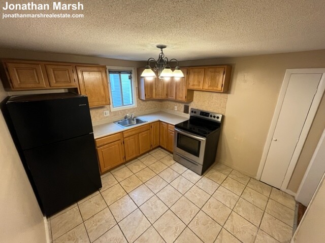 51 Orlando St, Mattapan