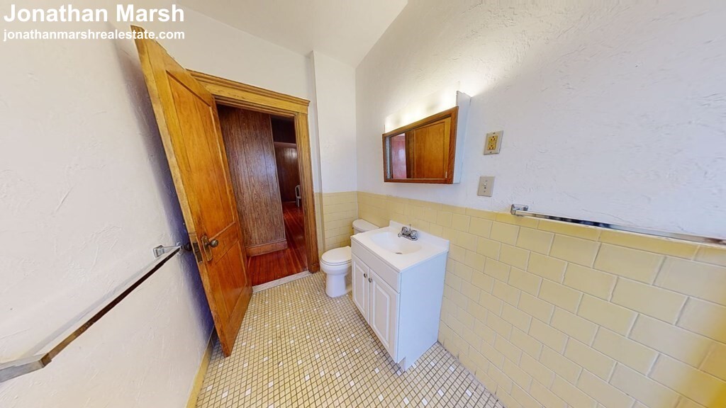 42 Evelyn St, Mattapan