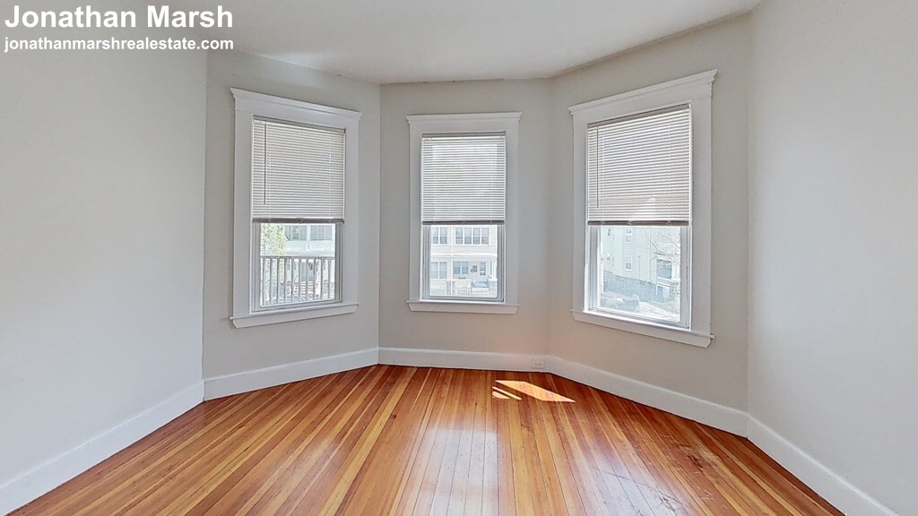 569 Norfolk St, Mattapan