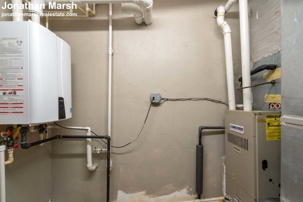 176 Magnolia St, Dorchester