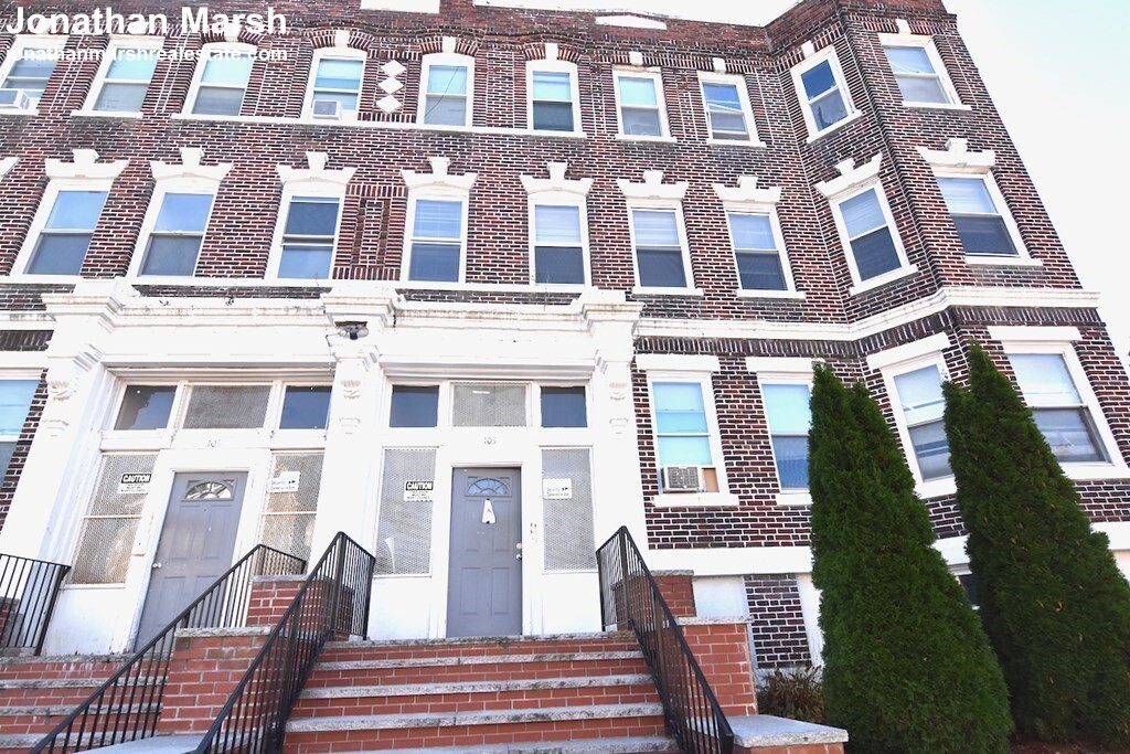 103 Homestead St, Dorchester