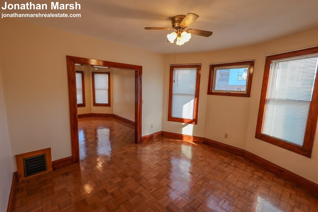 105 Savin Hill Ave, Dorchester