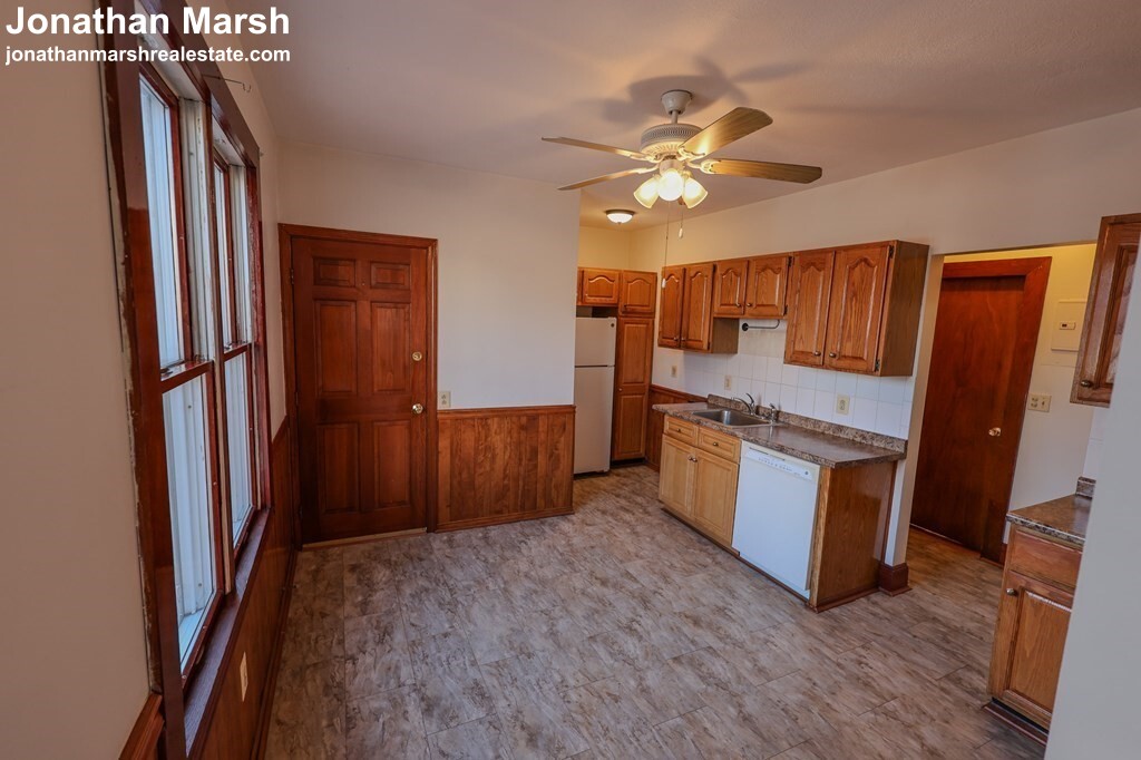 105 Savin Hill Ave, Dorchester