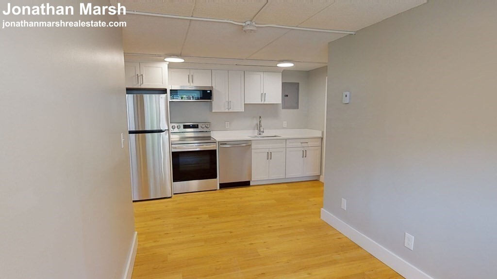 89 Woodrow Ave, Dorchester