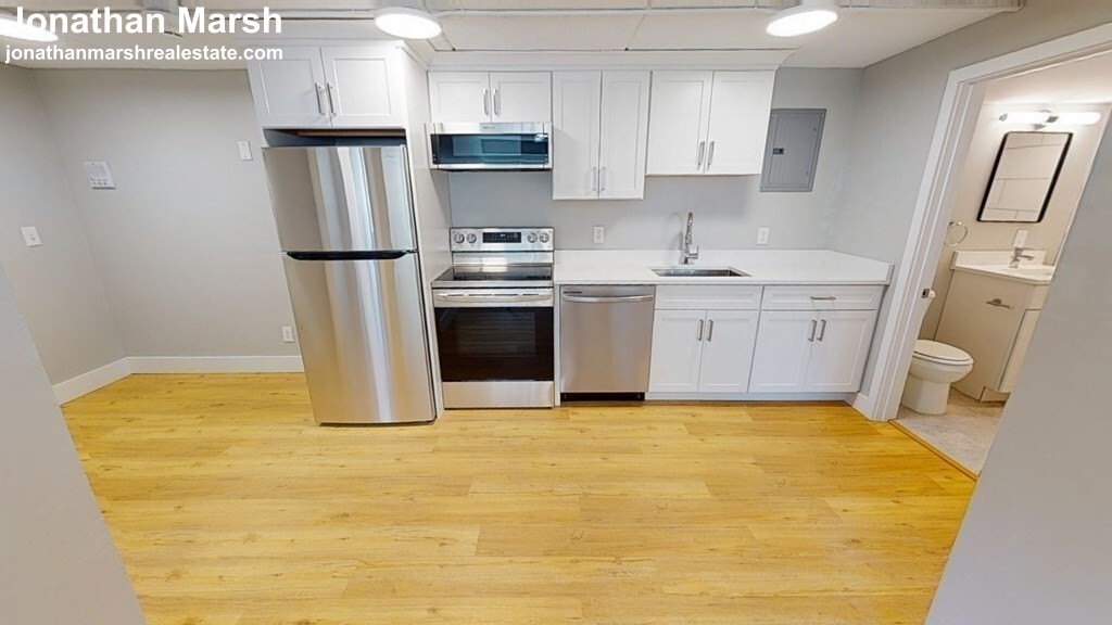 89 Woodrow Ave, Dorchester