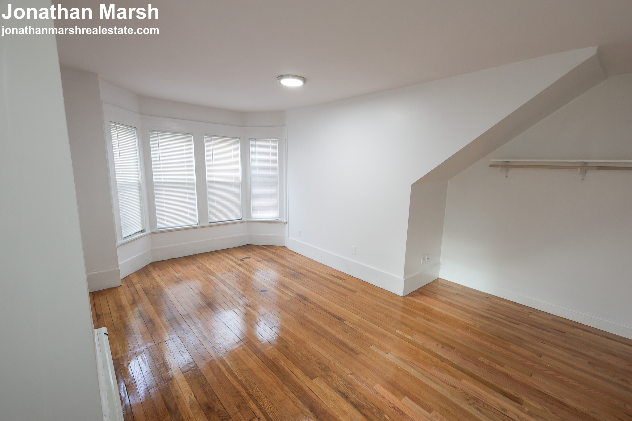 7 Greenville St, Roxbury