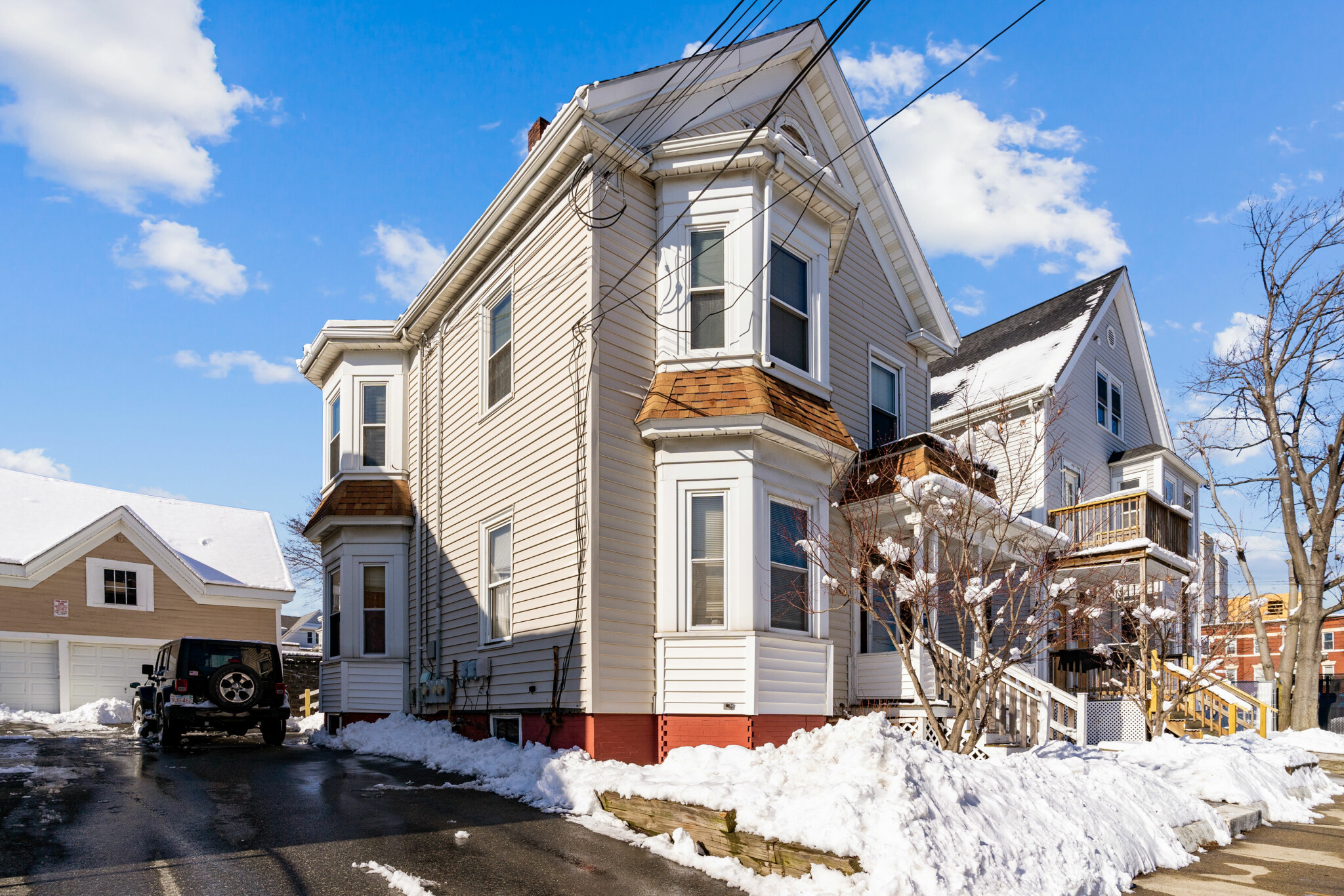 11 Reedsdale St, Allston