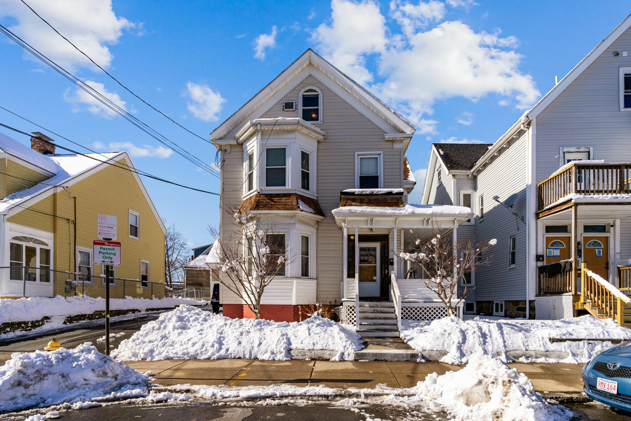 11 Reedsdale St, Allston