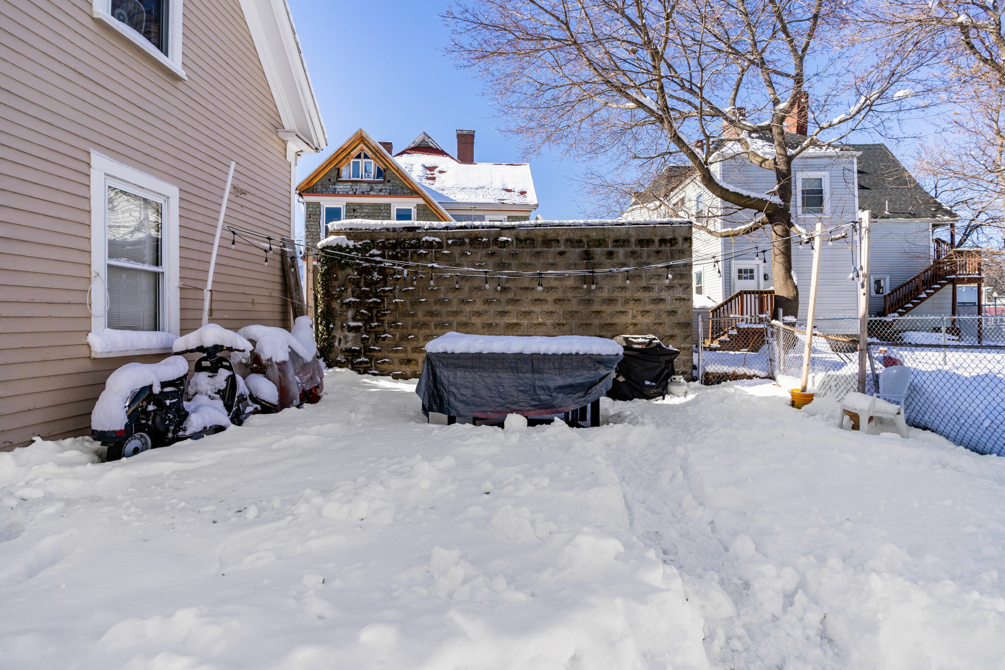 11 Reedsdale St, Allston