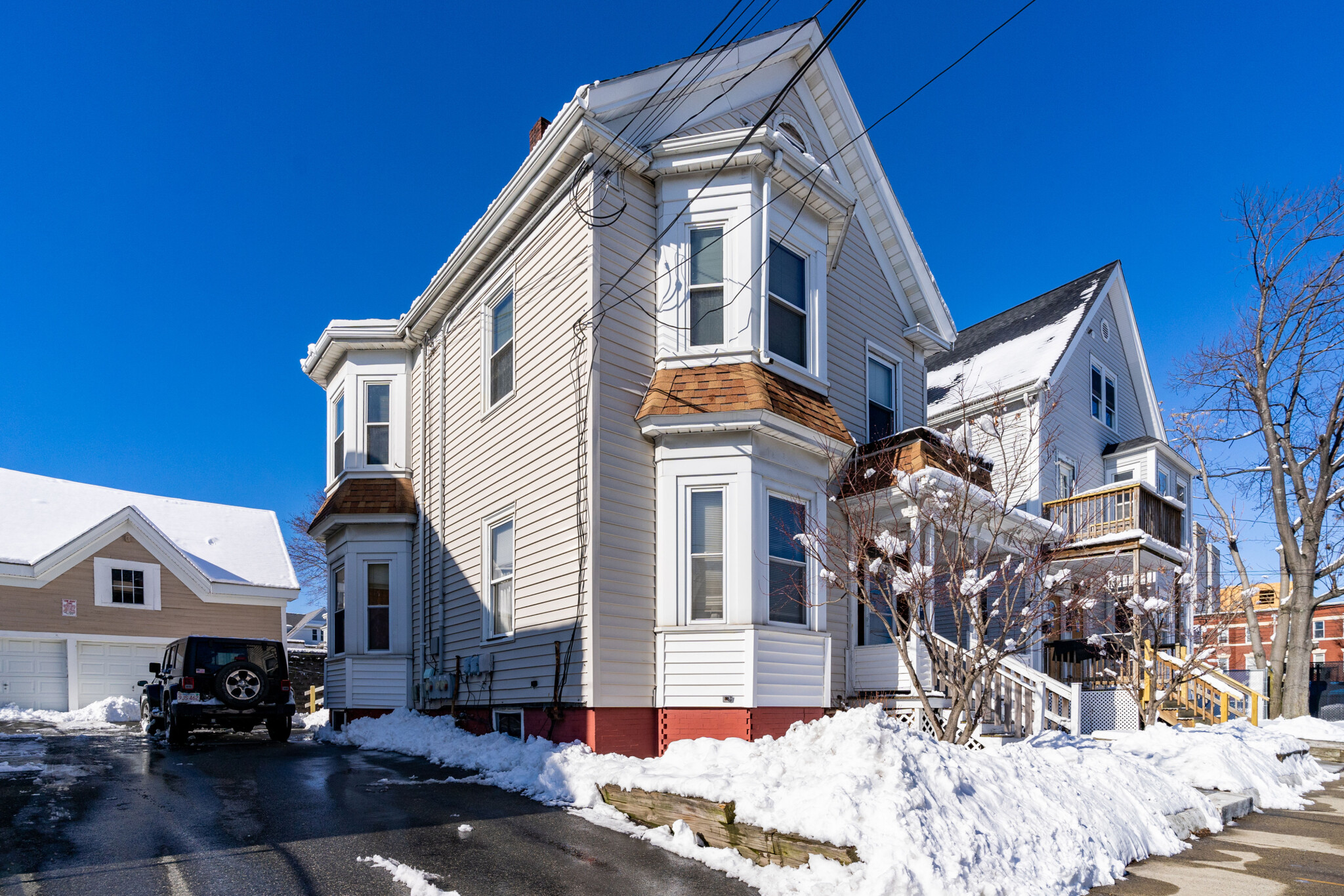 11 Reedsdale St, Allston