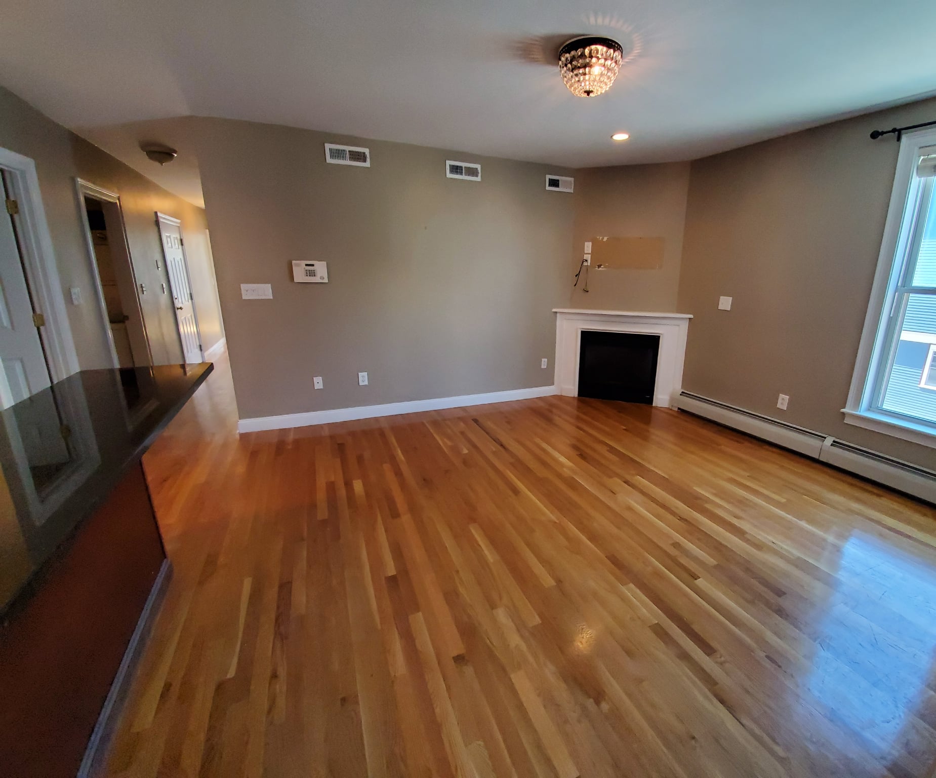 544 8th St, South Boston