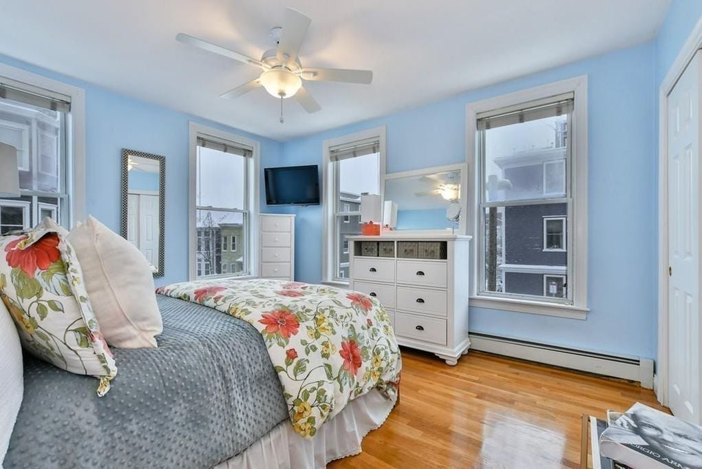 544 8th St, South Boston