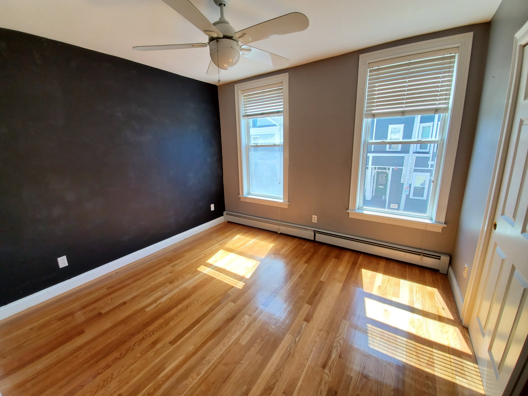 544 8th St, South Boston