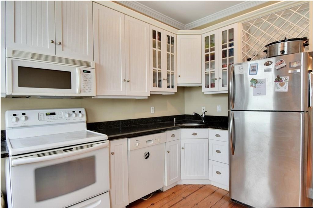 595 4th St, South Boston