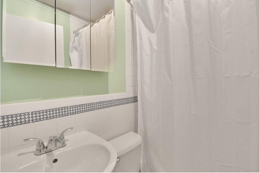 595 4th St, South Boston