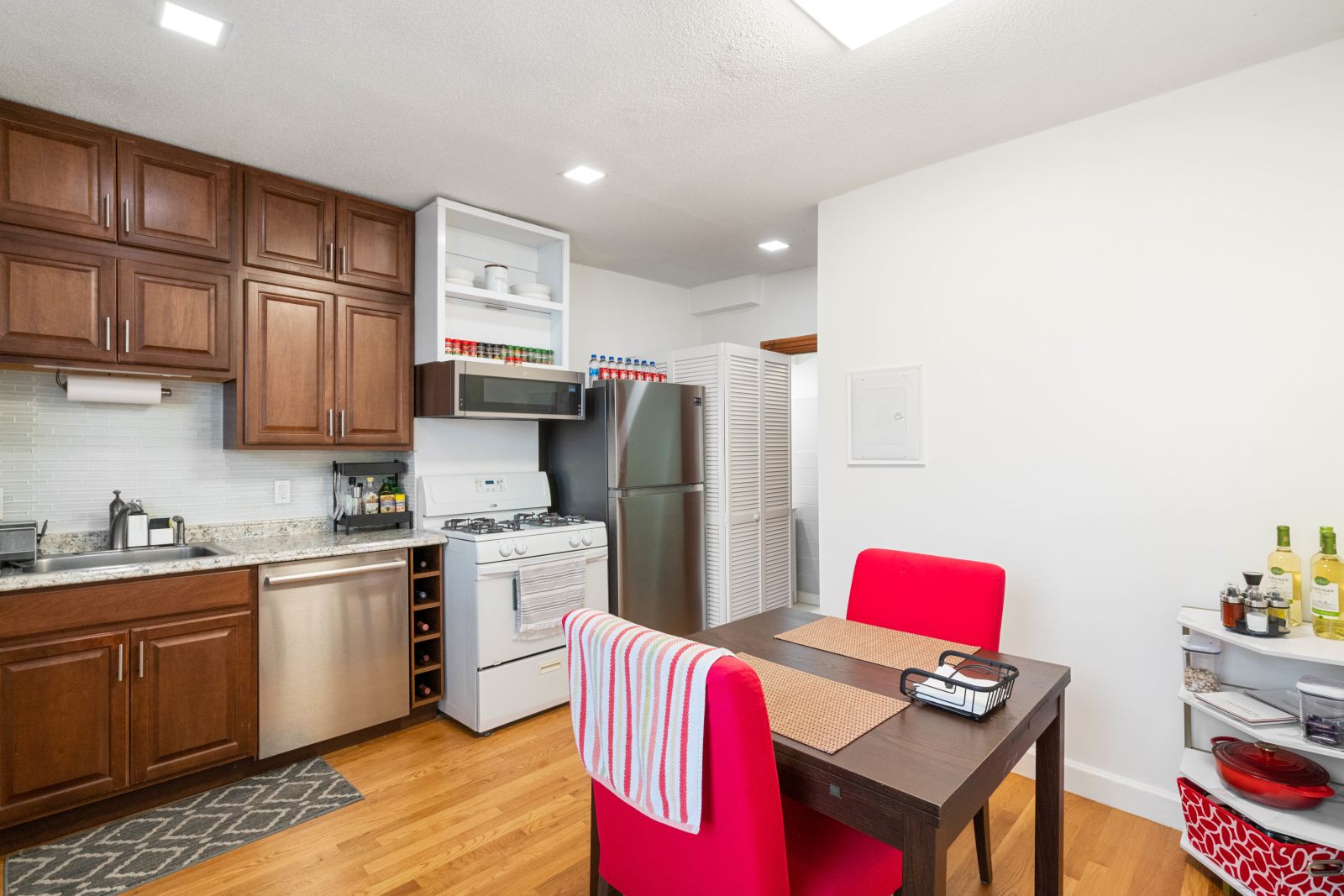 3 Nira Ave, Jamaica Plain