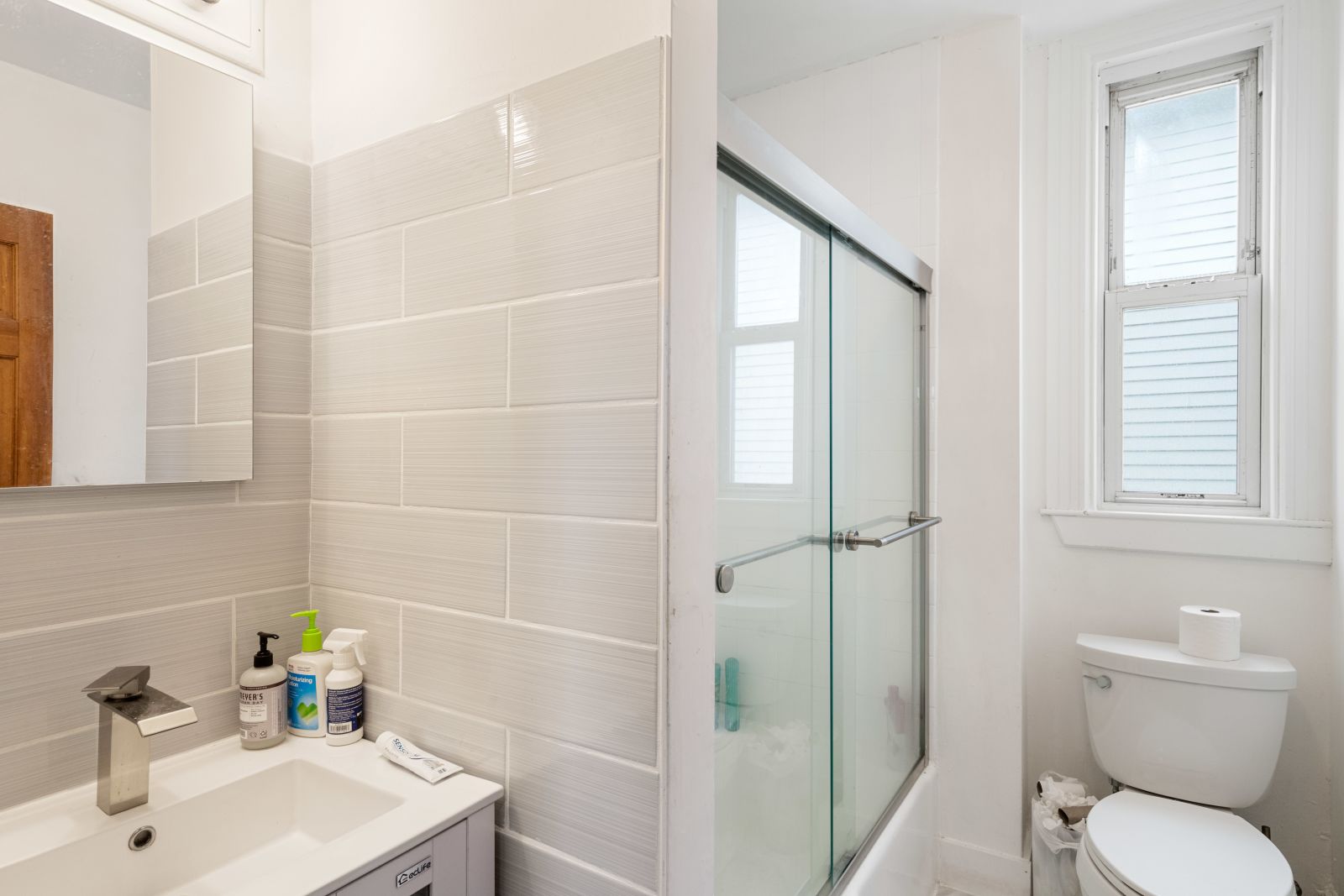 3 Nira Ave, Jamaica Plain