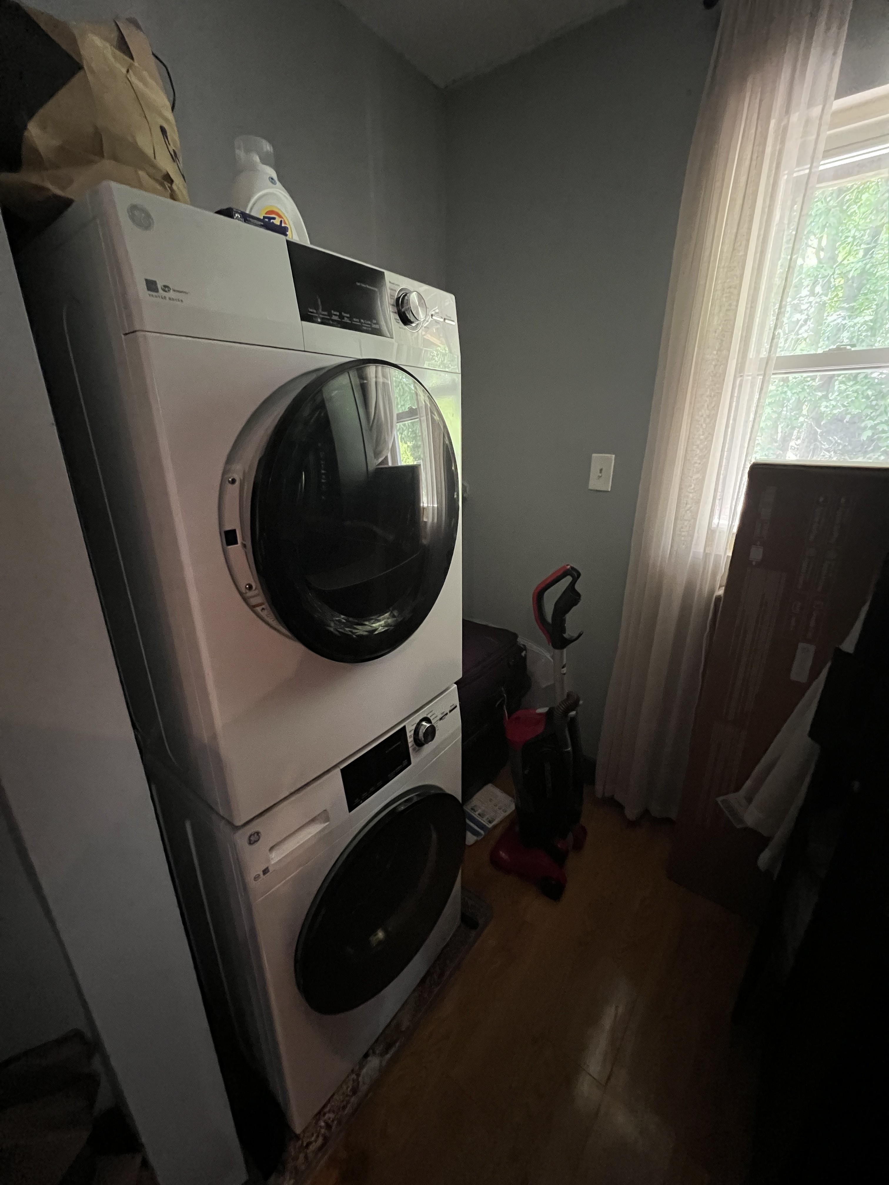 Photos of apartment on Hancock St.,Boston MA 02125