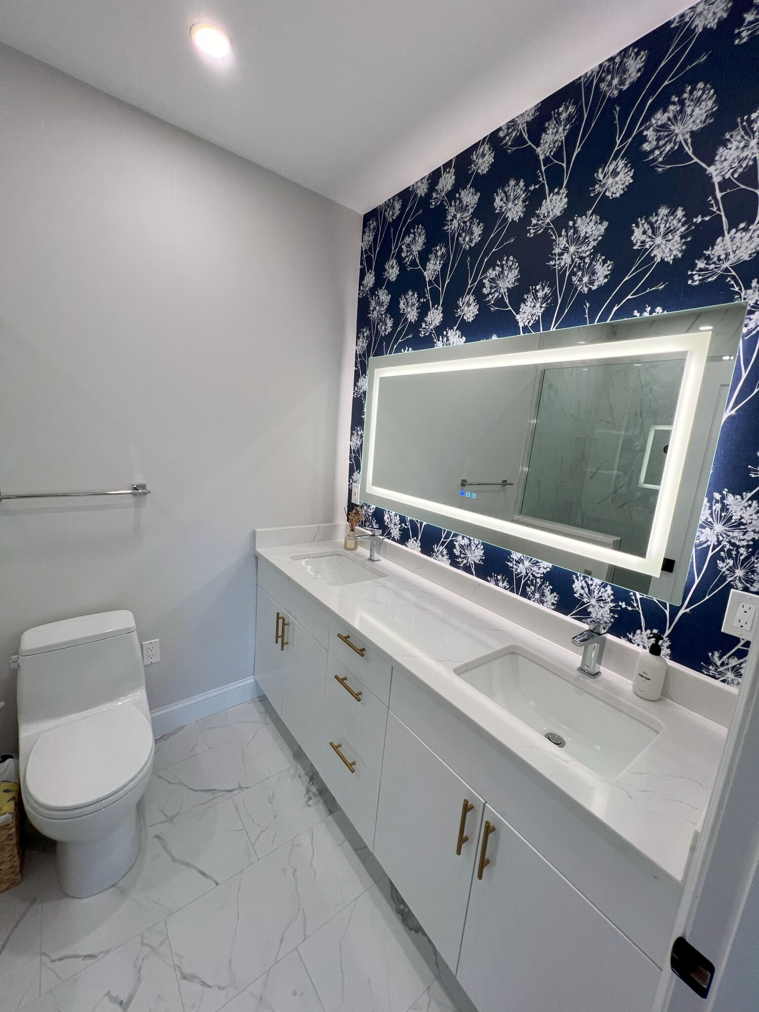 775 Broadway, South Boston