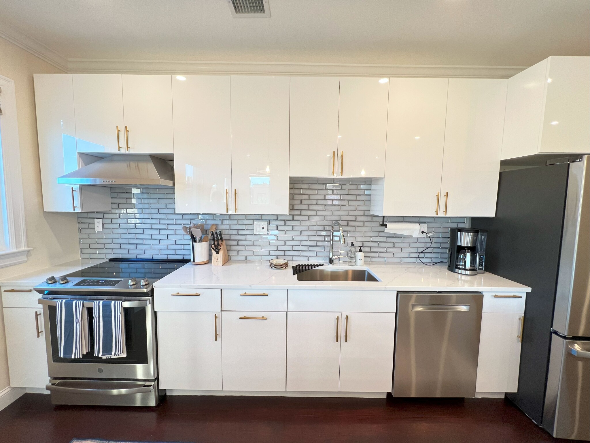 775 Broadway, South Boston