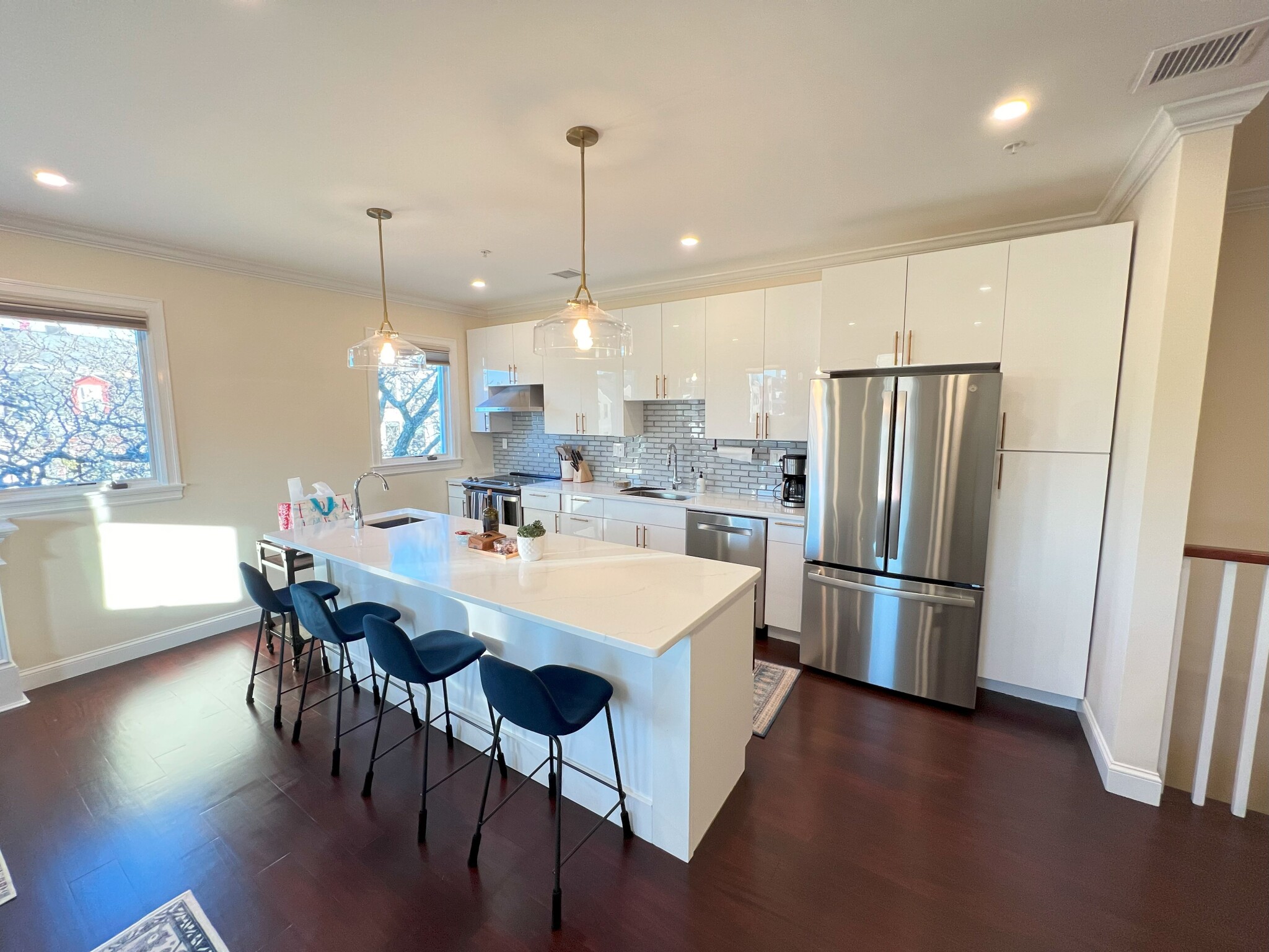 775 Broadway, South Boston