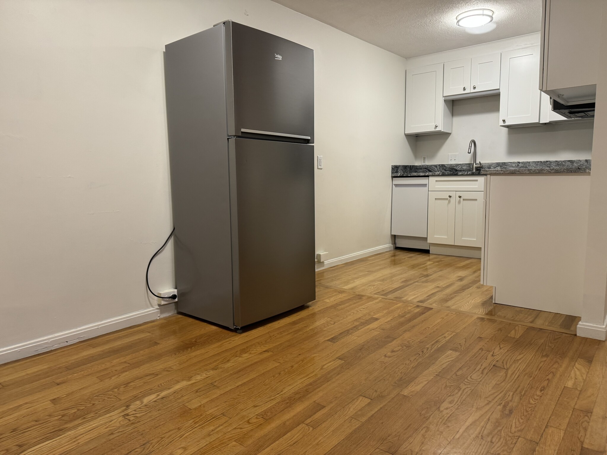 802 Willard St, Quincy Center