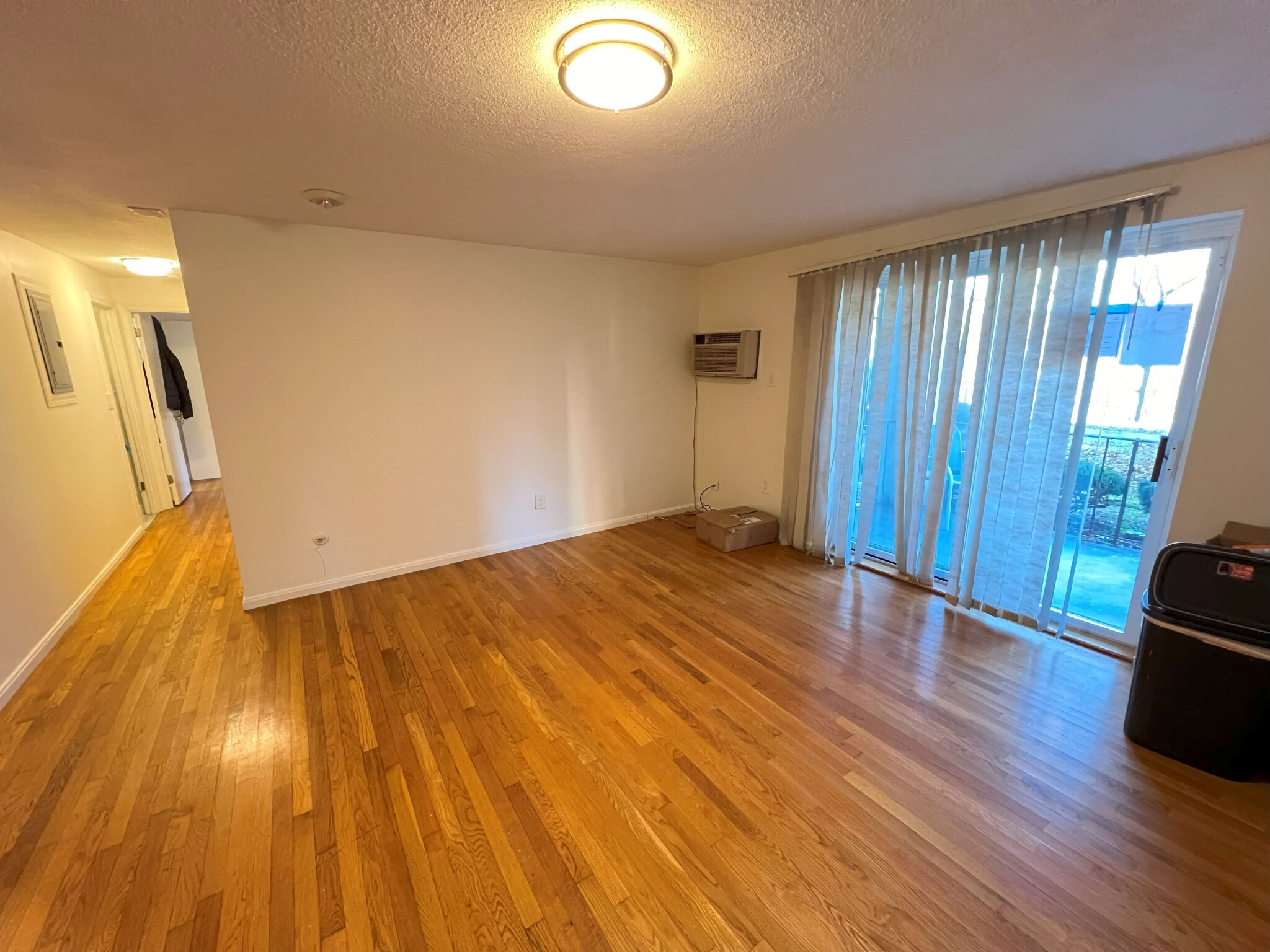 802 Willard St, Quincy Center