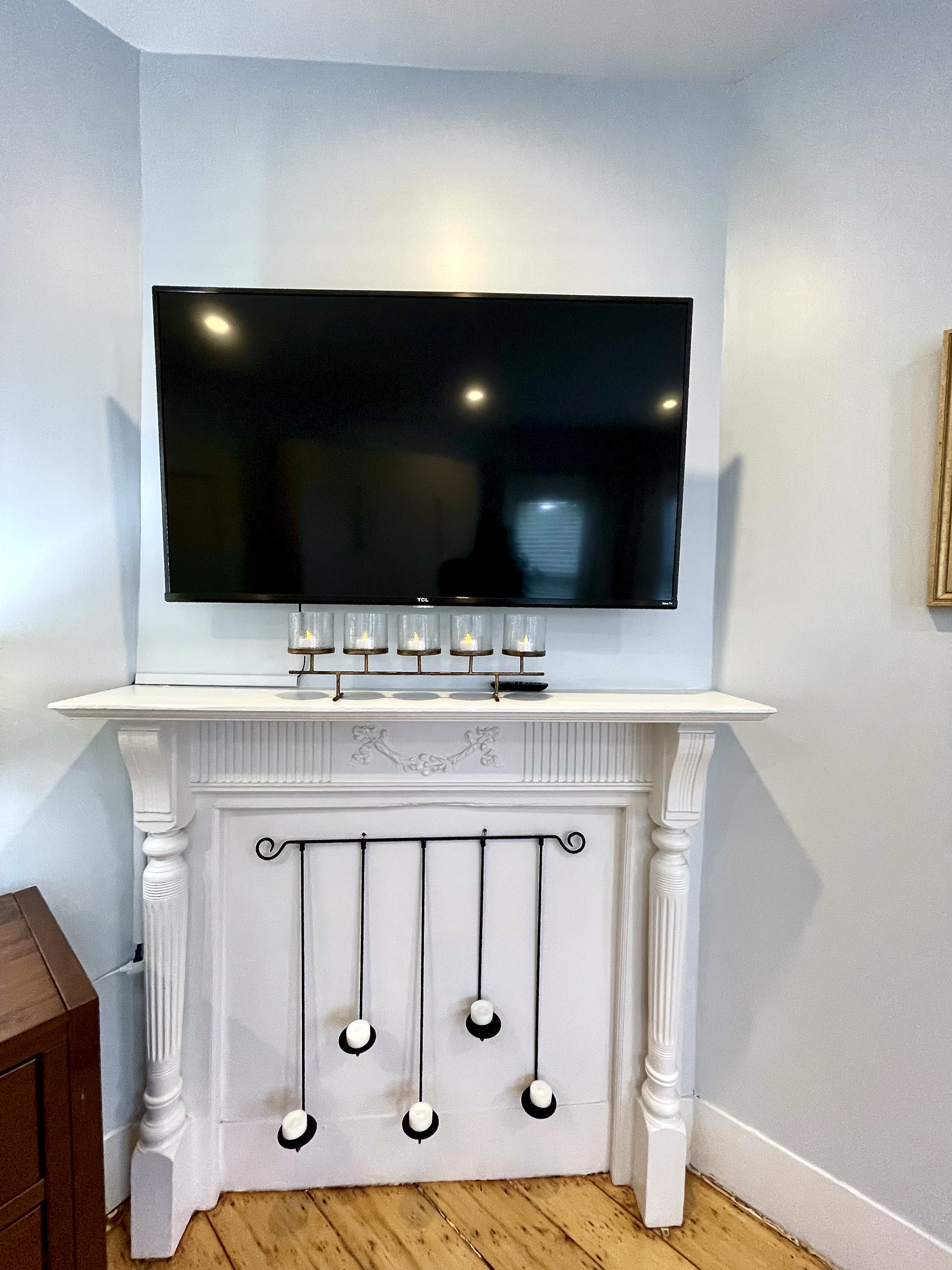 322 1/2 Western Ave, Central Square