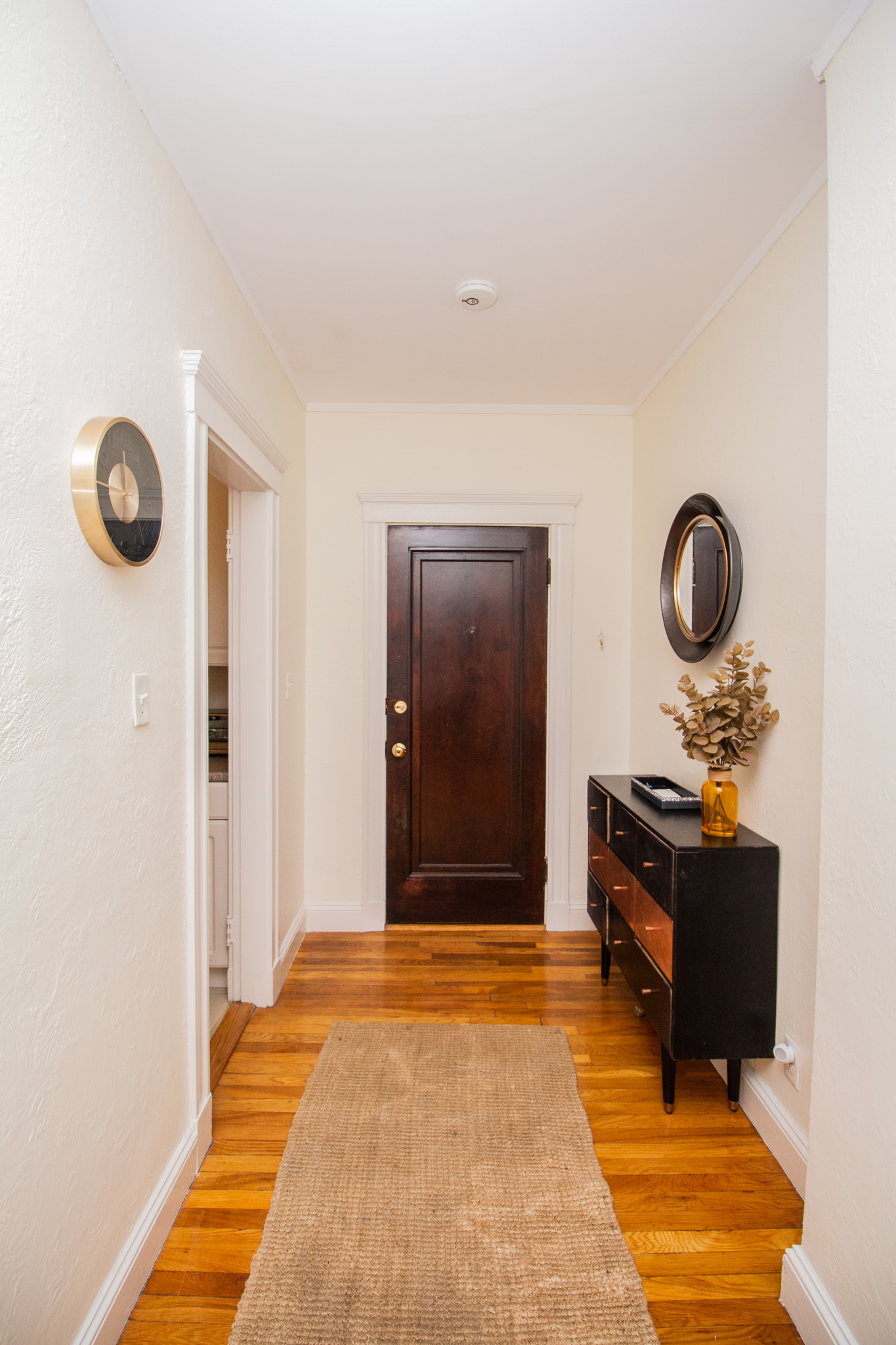 1945 Commonwealth Ave, Brighton