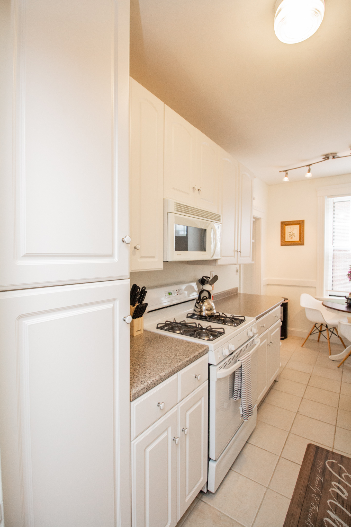 1945 Commonwealth Ave, Brighton