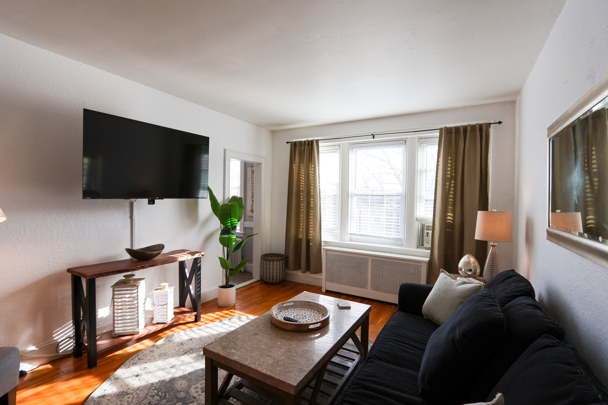 90 Kilsyth Rd, Brighton