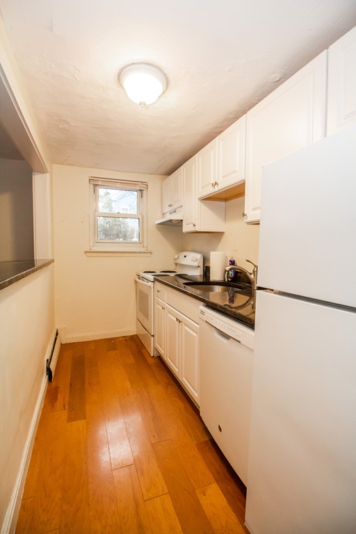 Photos of apartment on CHESTNUT St.,Brookline MA 02445