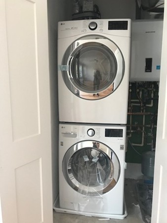 1008 Tremont St, South End