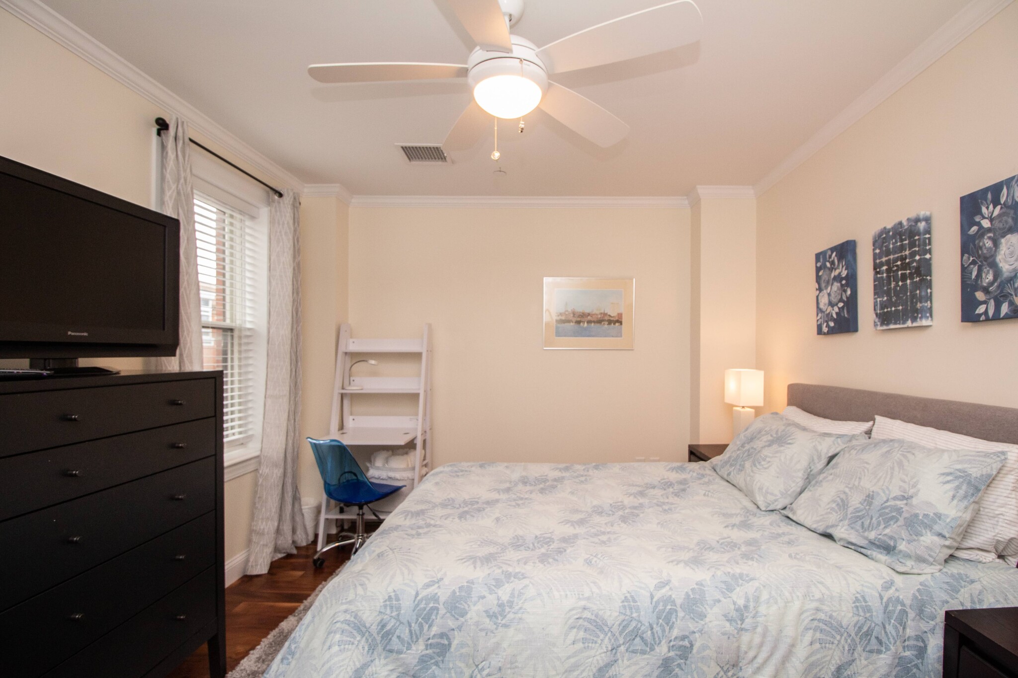 1008 Tremont St, South End