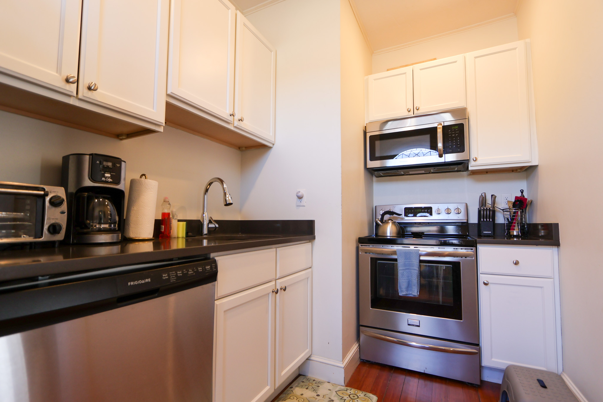 1871 Beacon St, Brookline Hills