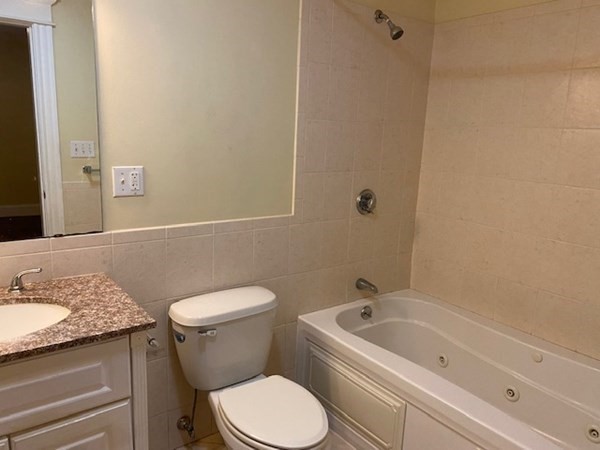 4619 Washington St. — Roslindale