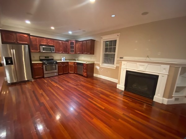 4619 Washington St. — Roslindale