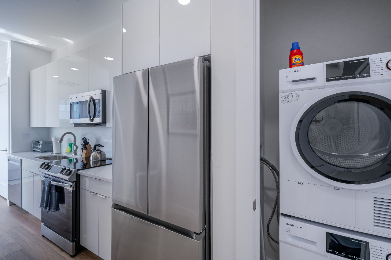 Photos of apartment on Hichborn St.,Boston MA 02135