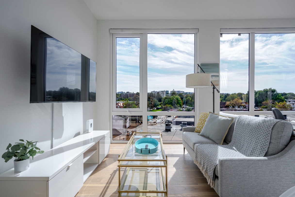 Photos of apartment on Hichborn St.,Boston MA 02135