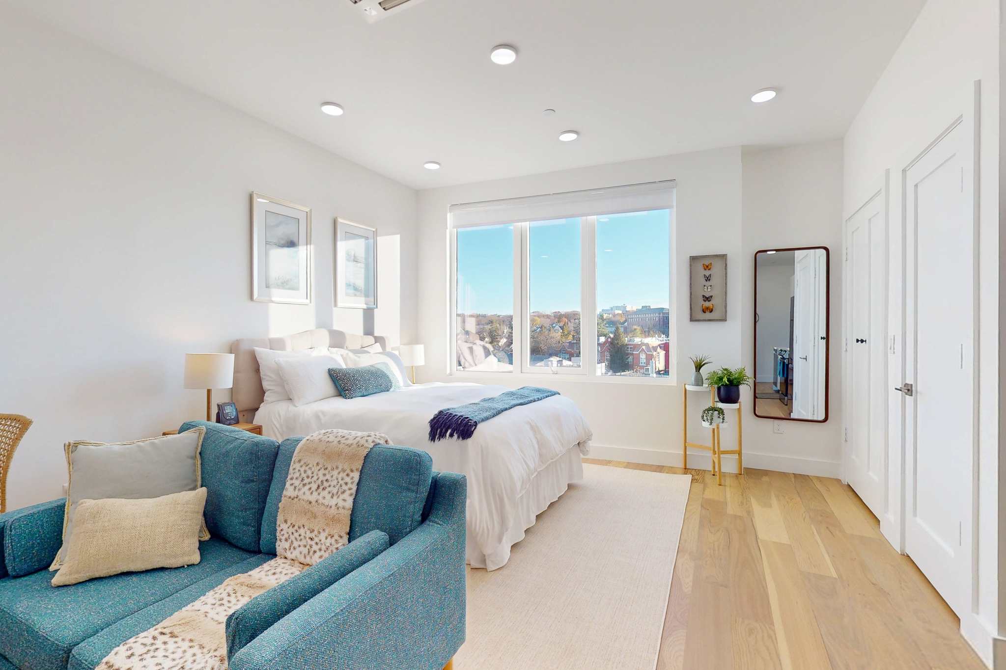 Photos of apartment on Hichborn St.,Boston MA 02135