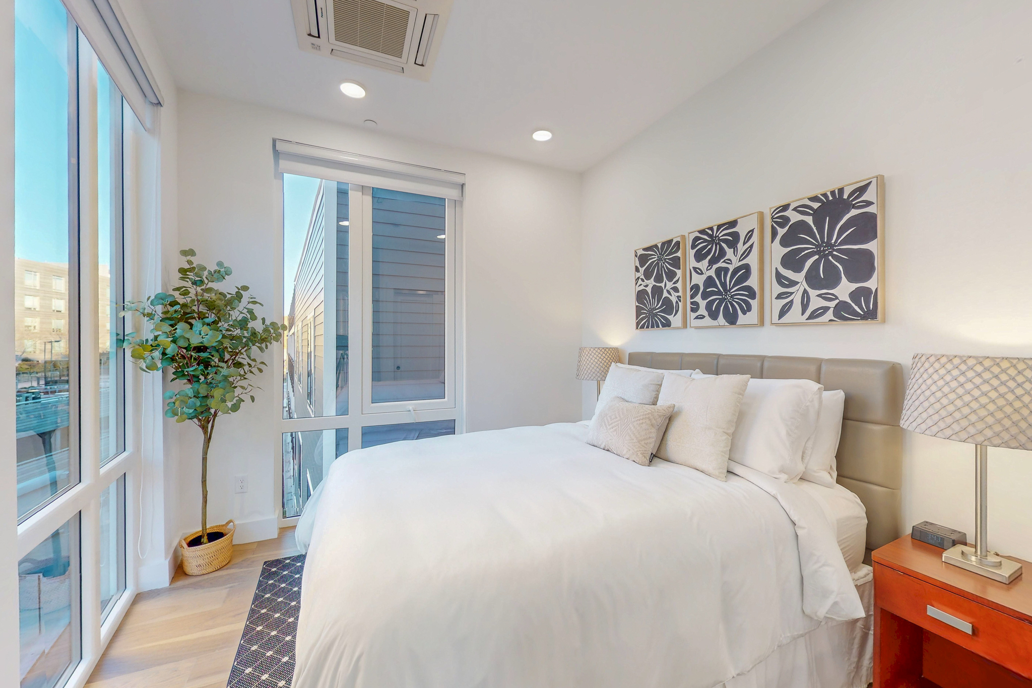38 Hichborn St. — Brighton