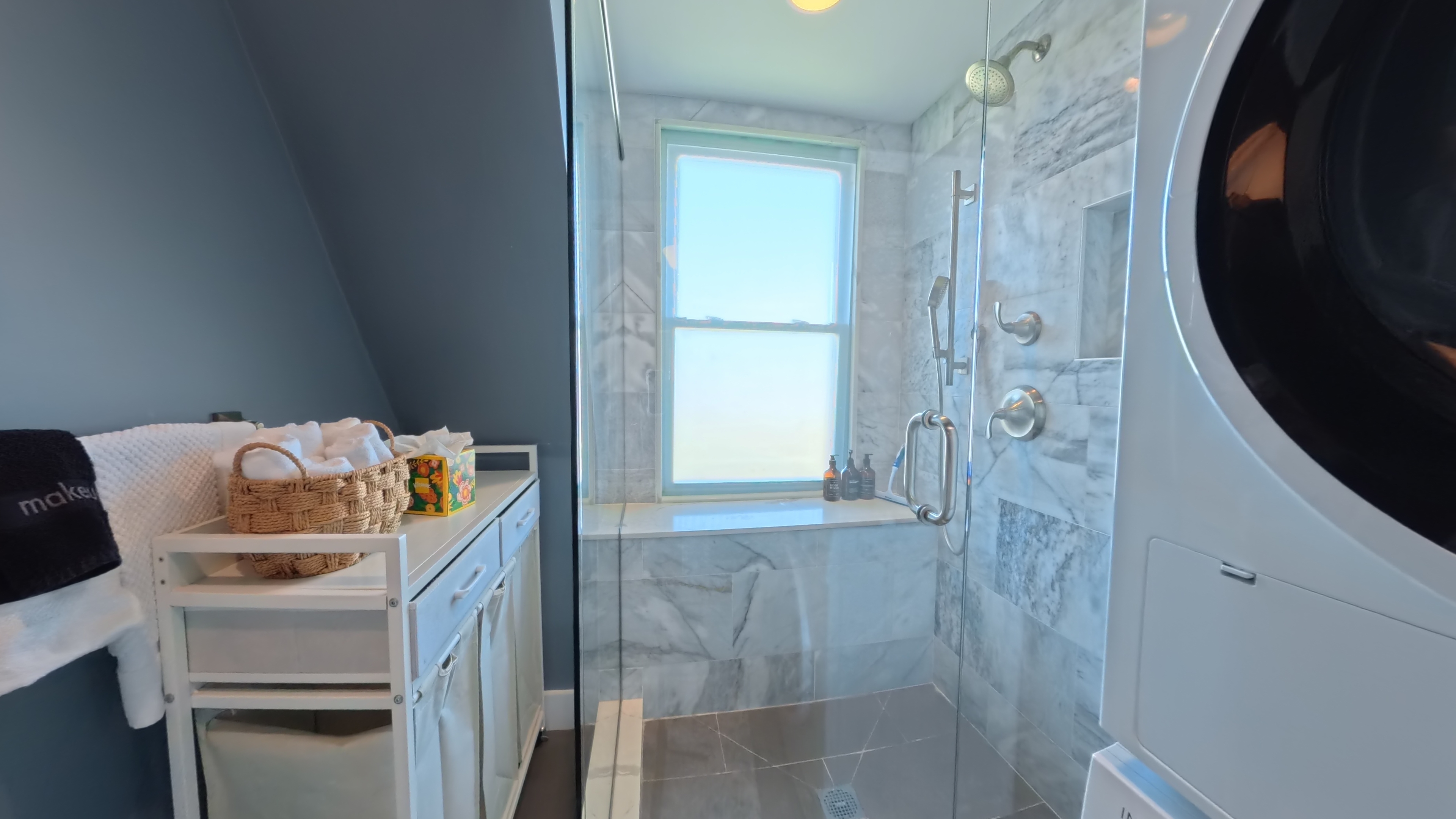 Photos of apartment on Walnut St.,Brookline MA 02445