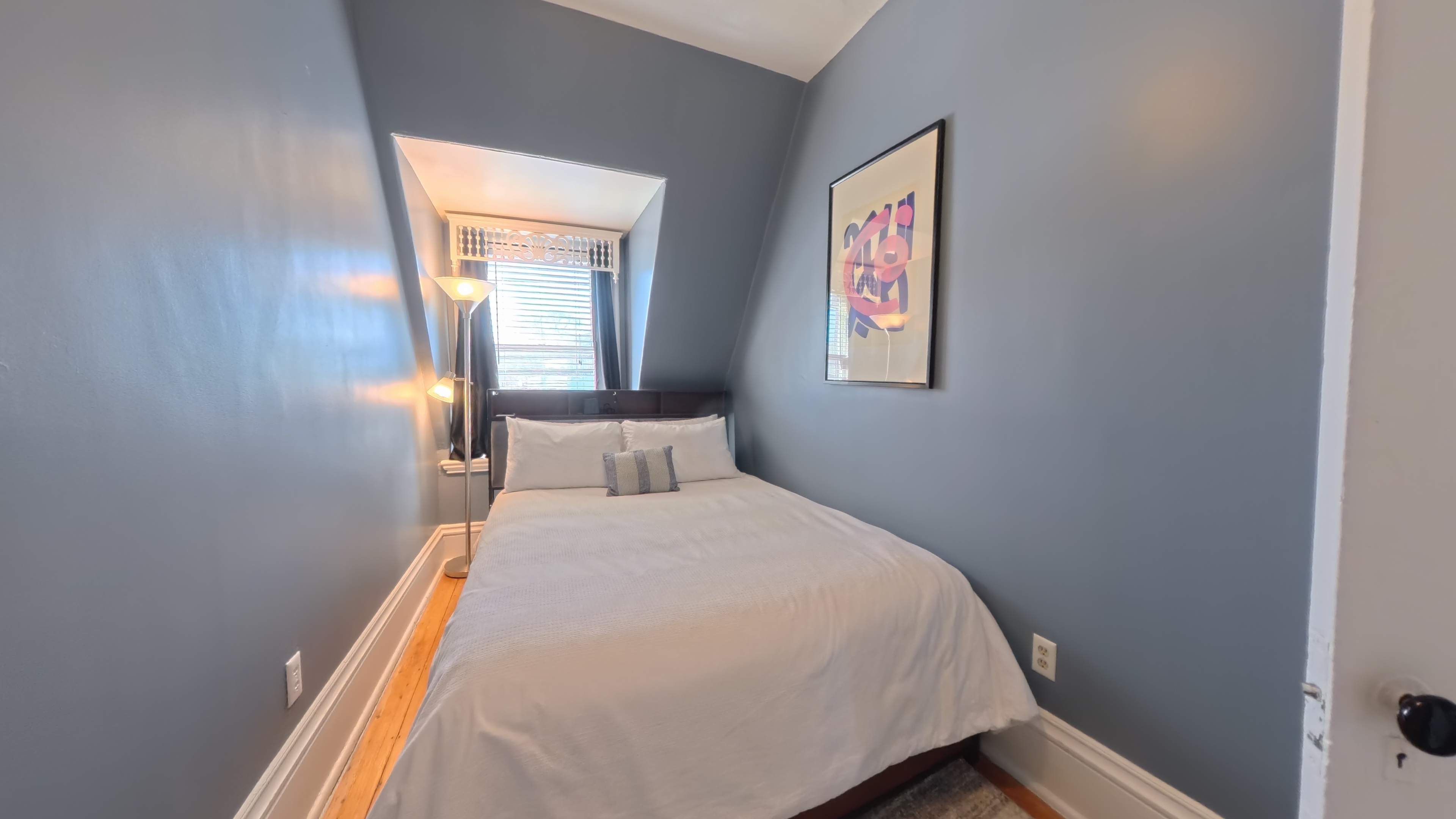 Photos of apartment on Walnut St.,Brookline MA 02445