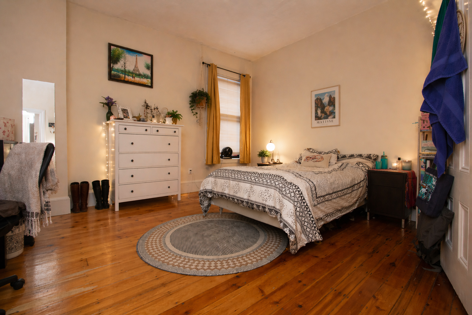 Photos of apartment on Washington St.,Brookline MA 02445
