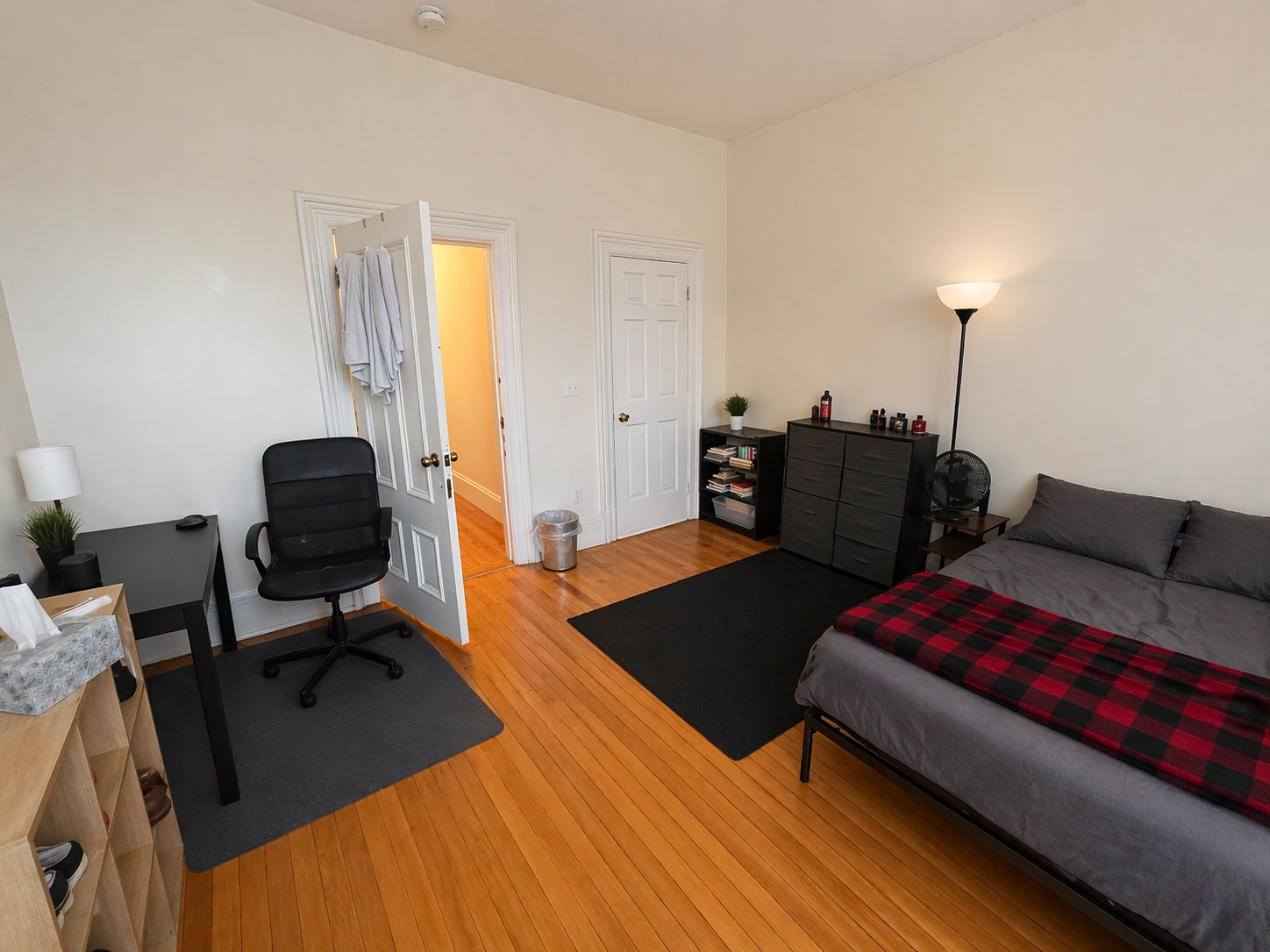 Photos of apartment on Washington St.,Brookline MA 02445