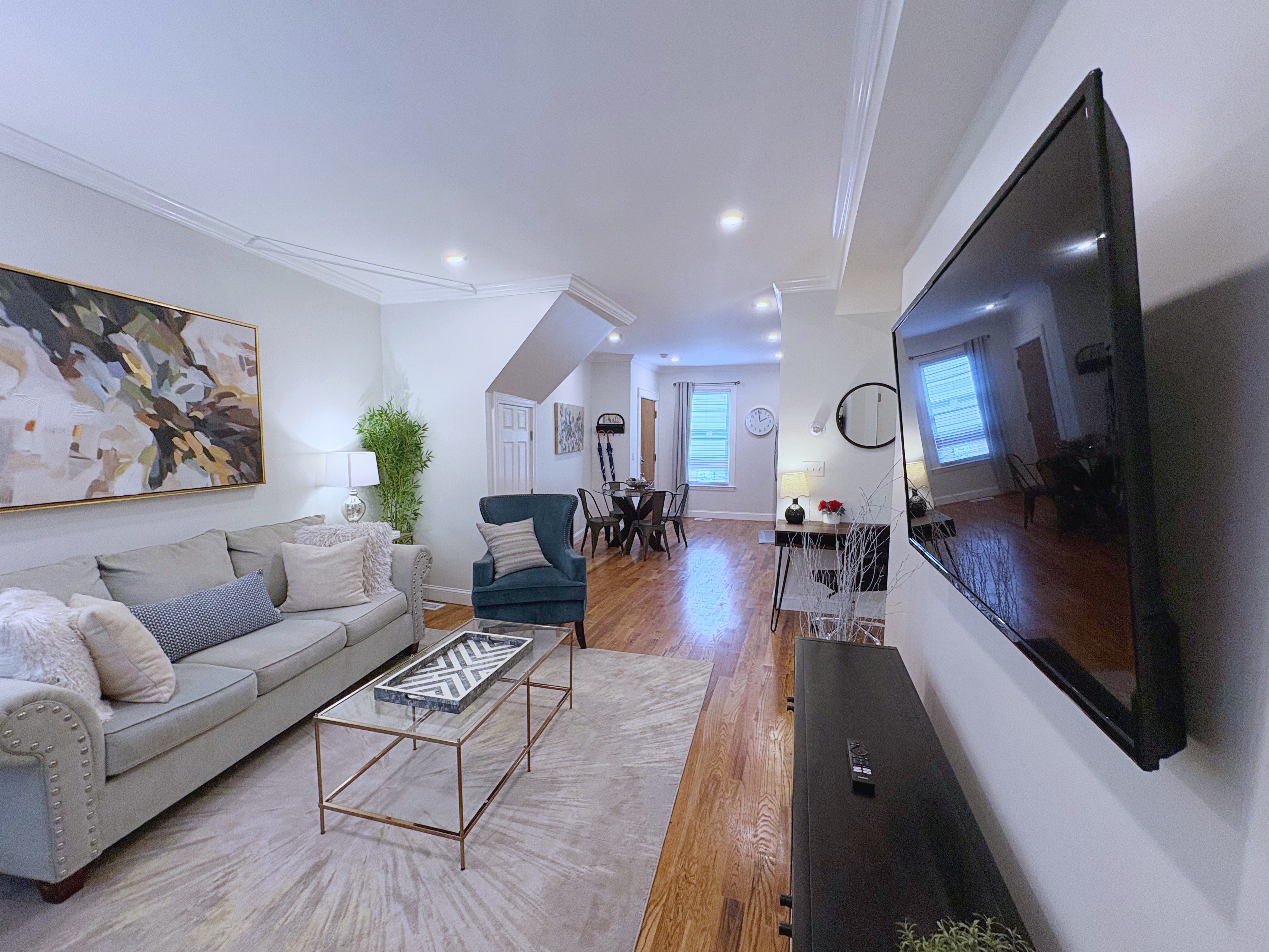 16 Leamington Rd. — Brighton