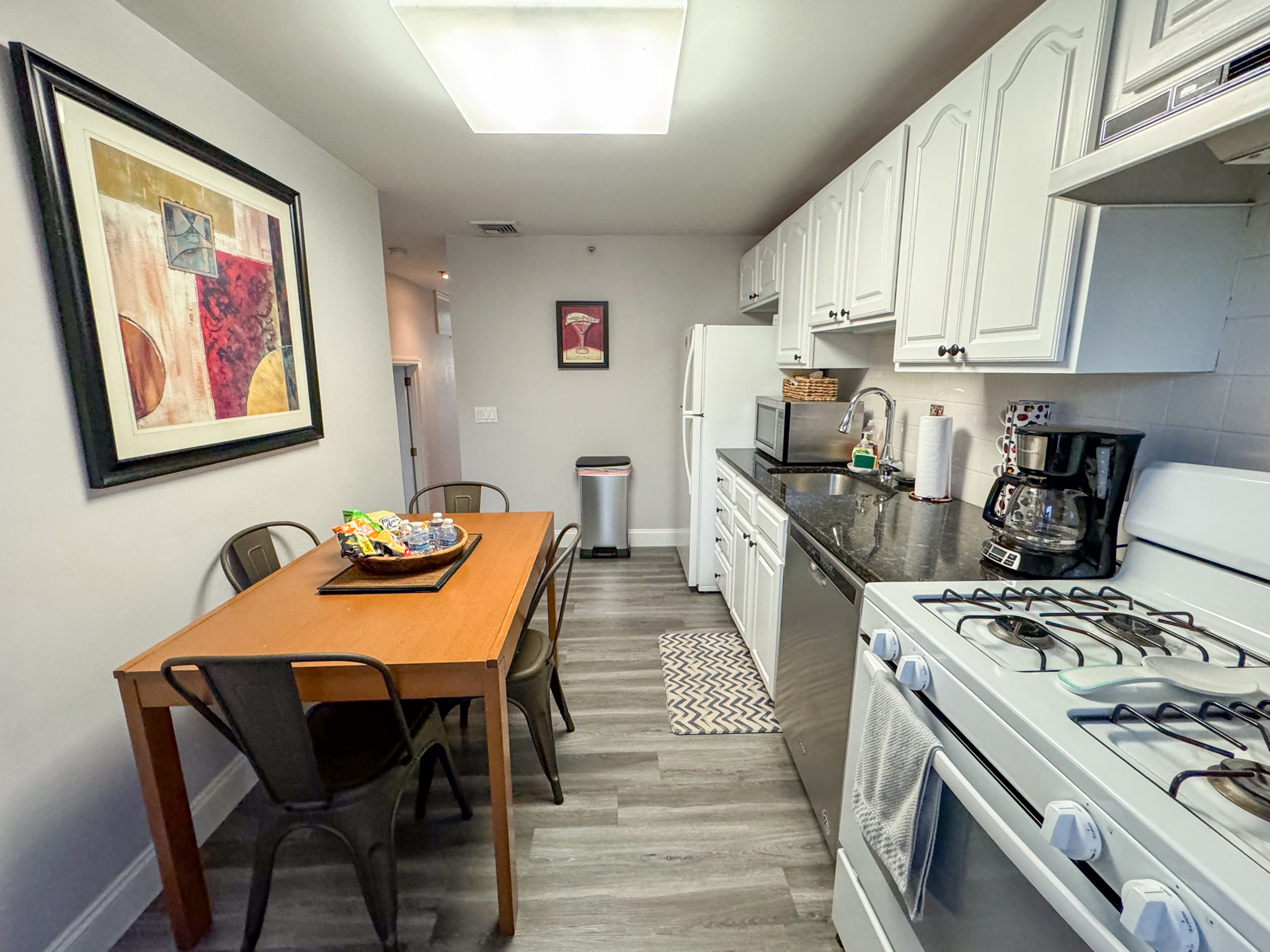 Photo 5 of 7 Harvard Sq. Unit 3B