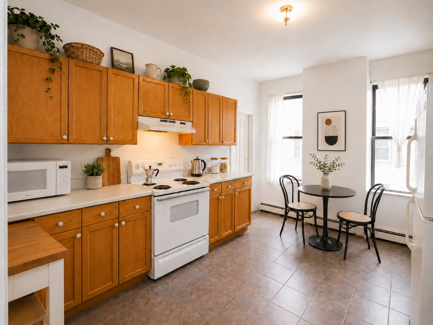 Photos of apartment on Davis Ave.,Brookline MA 02445