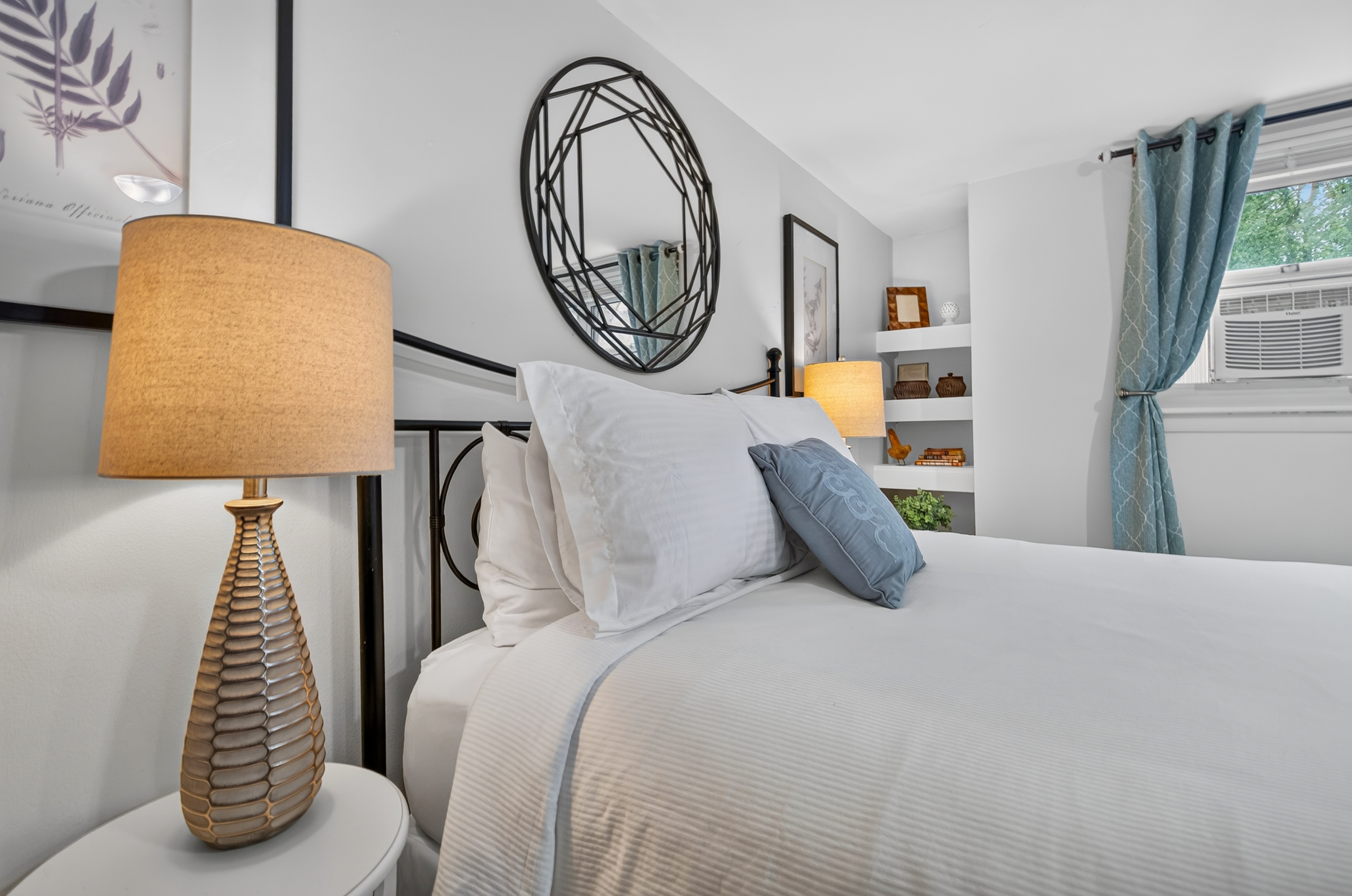 Photos of apartment on Chestnut St.,Brookline MA 02445