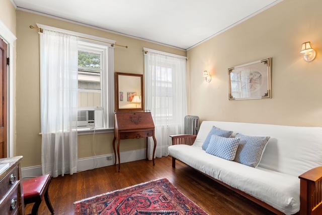 Photos of apartment on Fuller St.,Brookline MA 02446